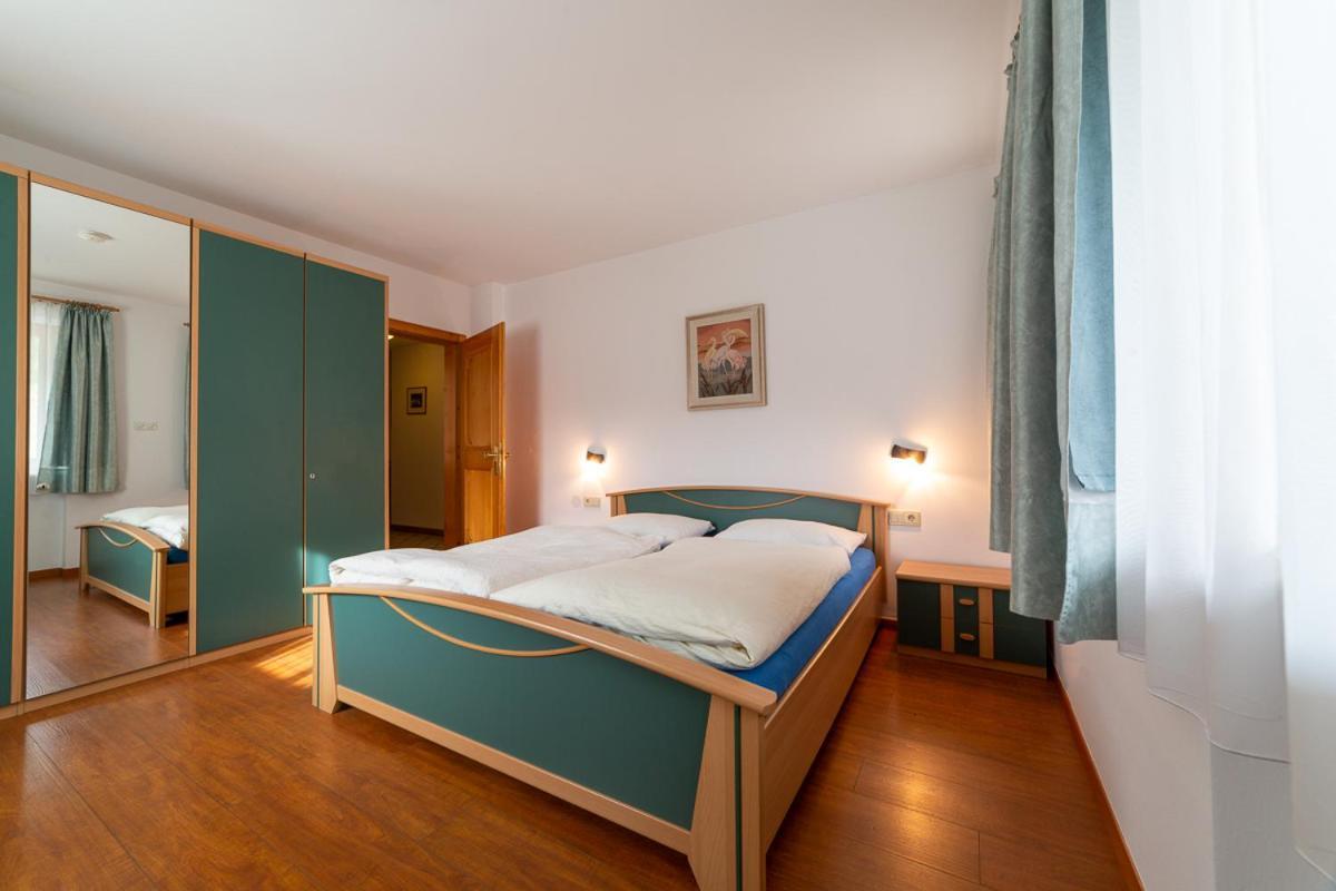 Appartements Patzleiner Rosmarie Prato alla Drava Kültér fotó