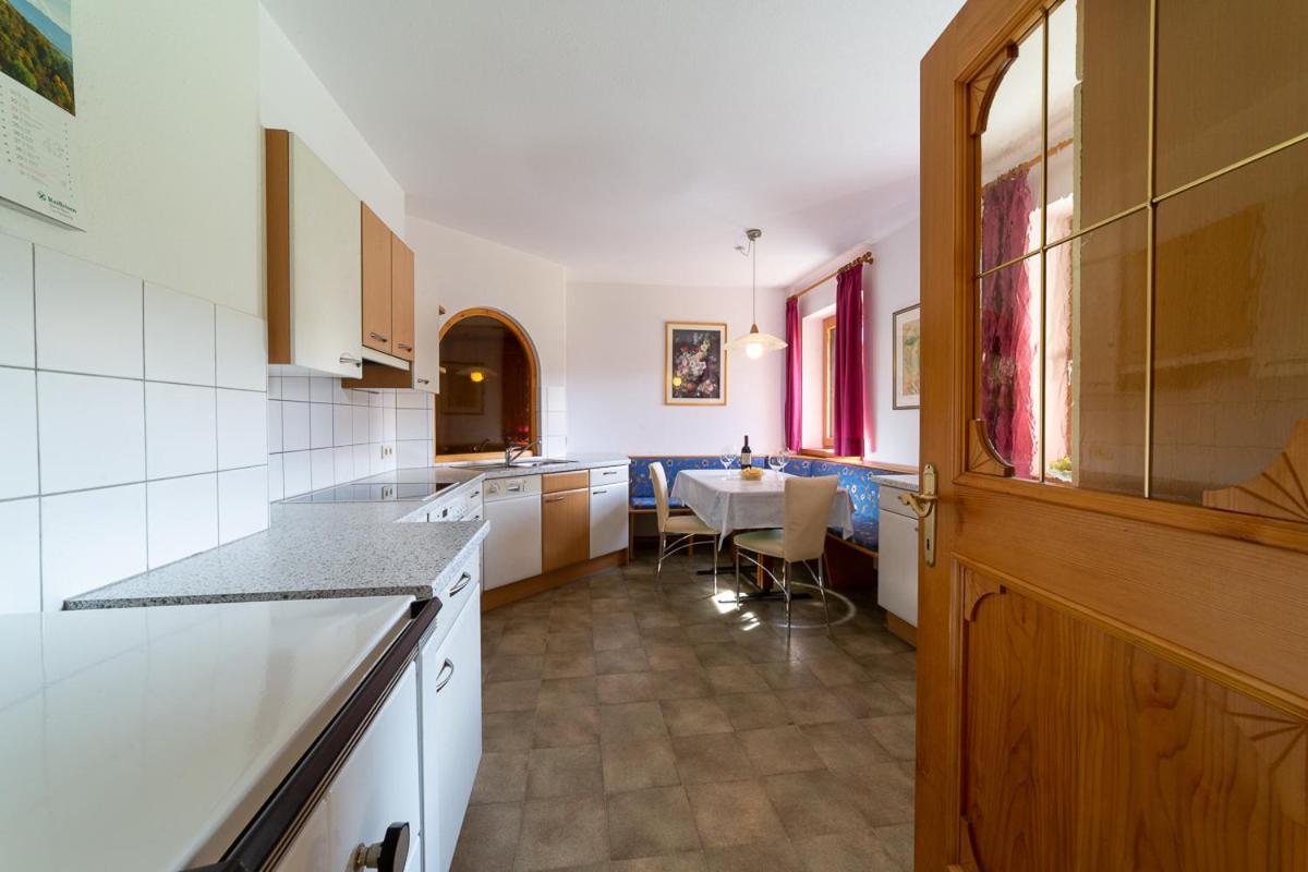 Appartements Patzleiner Rosmarie Prato alla Drava Kültér fotó