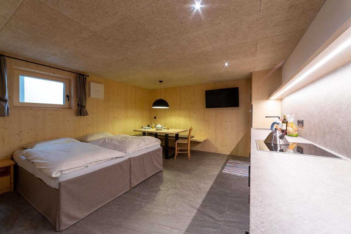 Appartements Patzleiner Rosmarie Prato alla Drava Kültér fotó